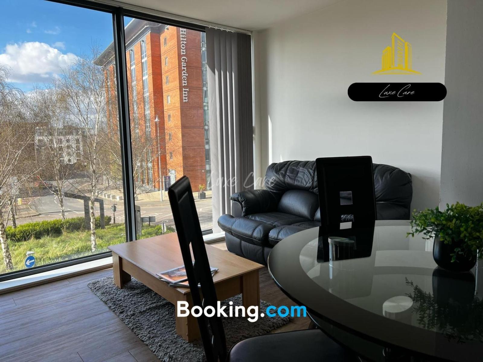 Last-Minute Specials L Book It Now L Sleeps Up To 4 L 2 Bed 2 Bath - Gym - Prime Birmingham Location L Jvt Short Lets Bagian luar foto