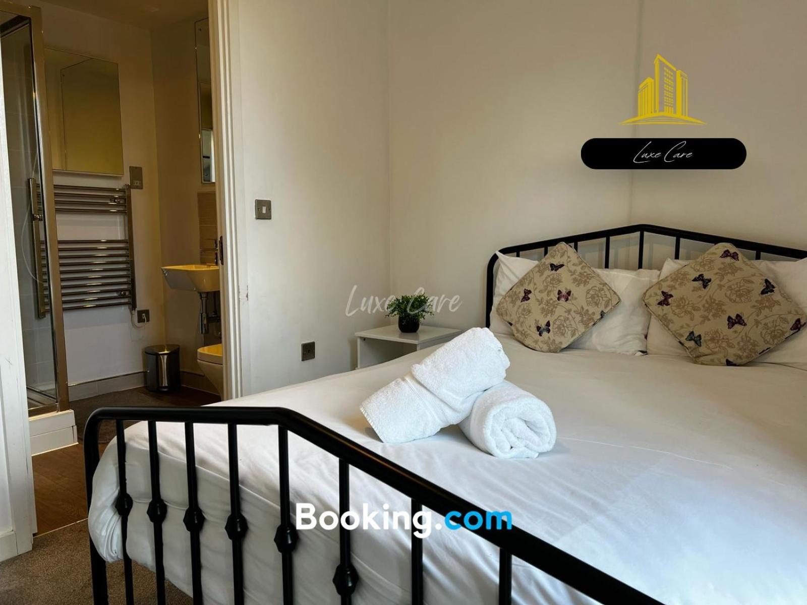 Last-Minute Specials L Book It Now L Sleeps Up To 4 L 2 Bed 2 Bath - Gym - Prime Birmingham Location L Jvt Short Lets Bagian luar foto