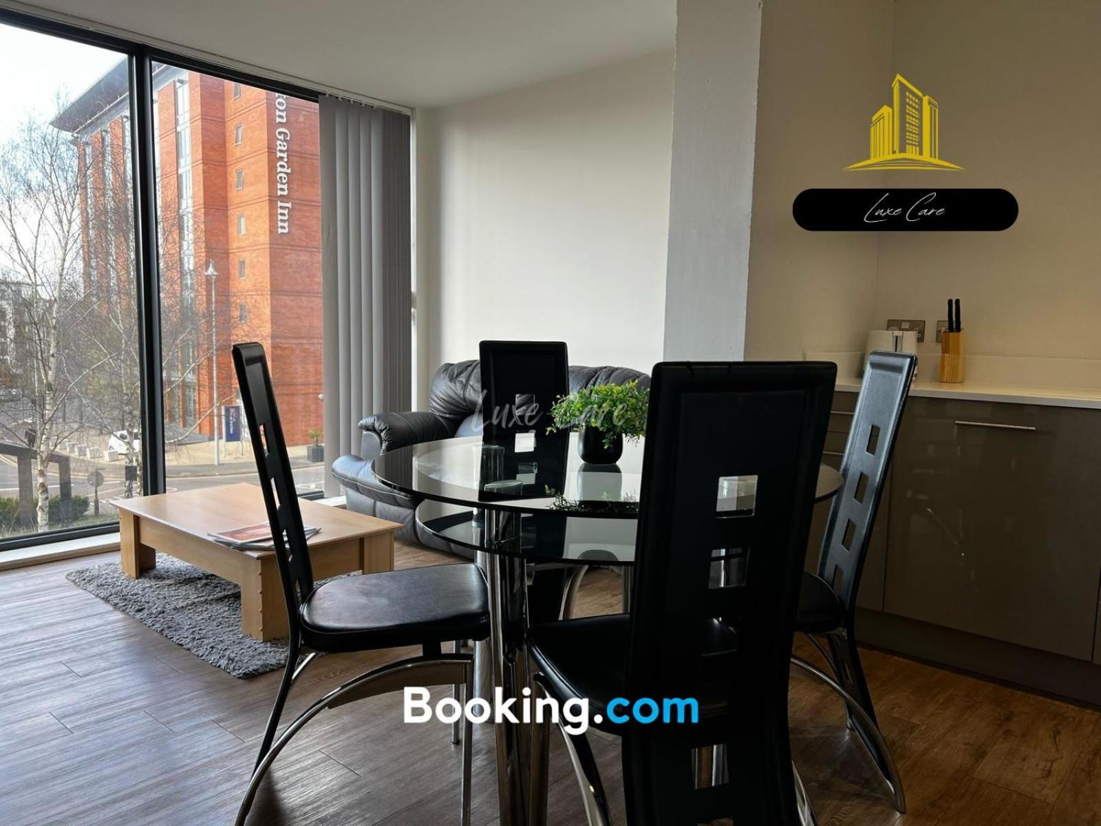 Last-Minute Specials L Book It Now L Sleeps Up To 4 L 2 Bed 2 Bath - Gym - Prime Birmingham Location L Jvt Short Lets Bagian luar foto