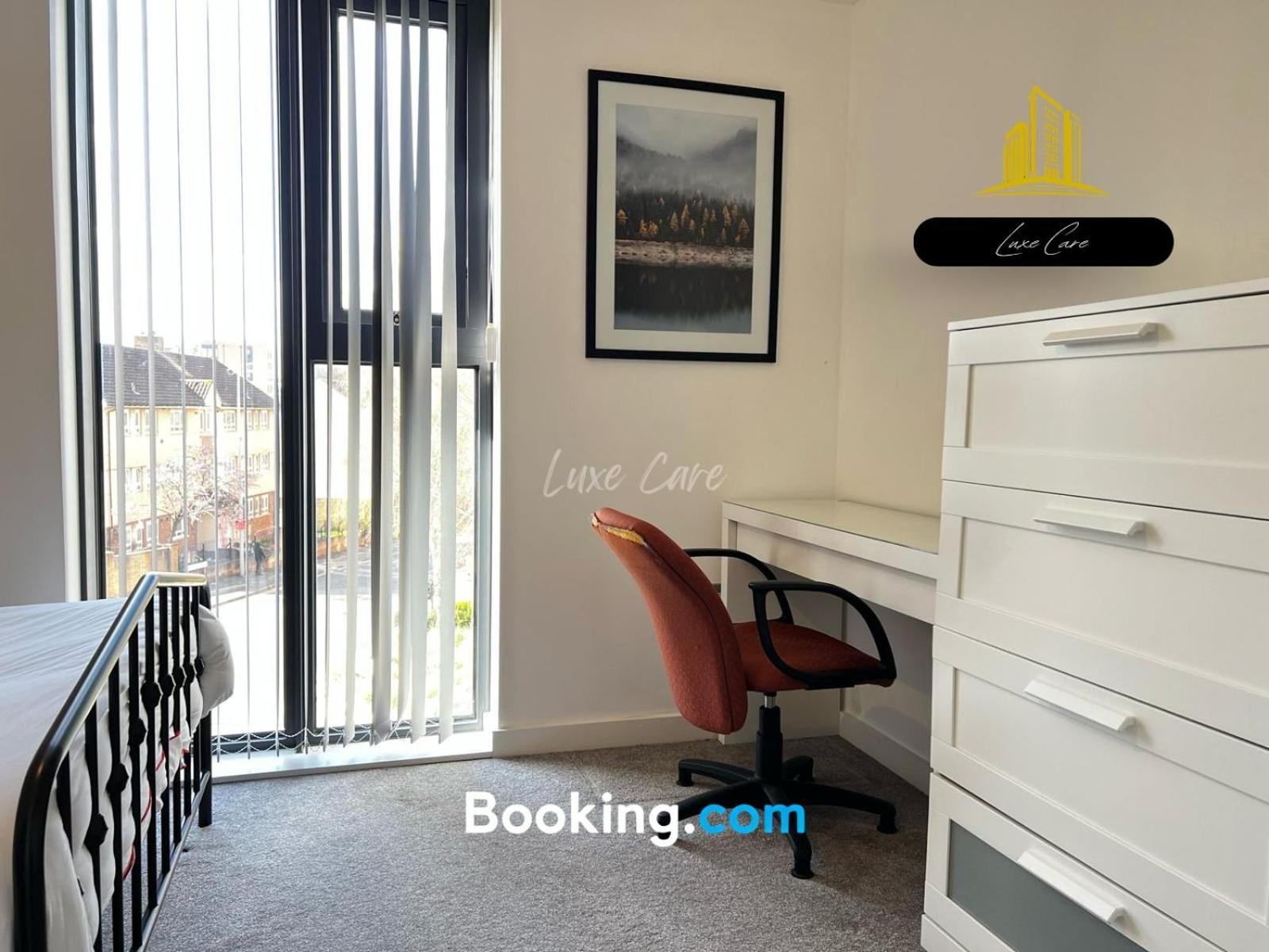 Last-Minute Specials L Book It Now L Sleeps Up To 4 L 2 Bed 2 Bath - Gym - Prime Birmingham Location L Jvt Short Lets Bagian luar foto